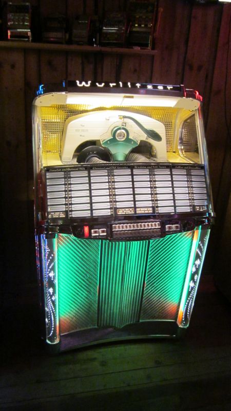 Wurlitzer Model 1900